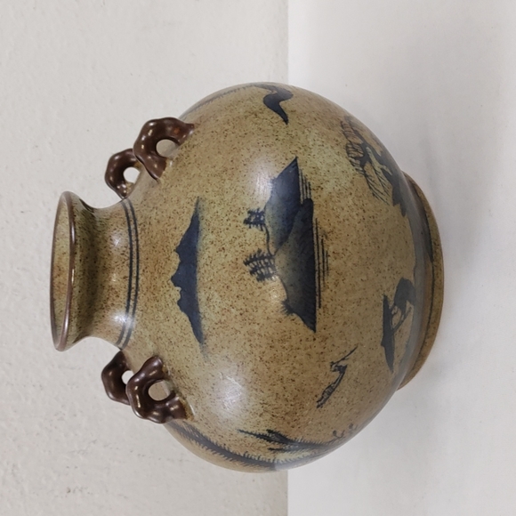 Vintage Asian Large Handcrafted Ceramic Wine Jar - Picture 5 of 8